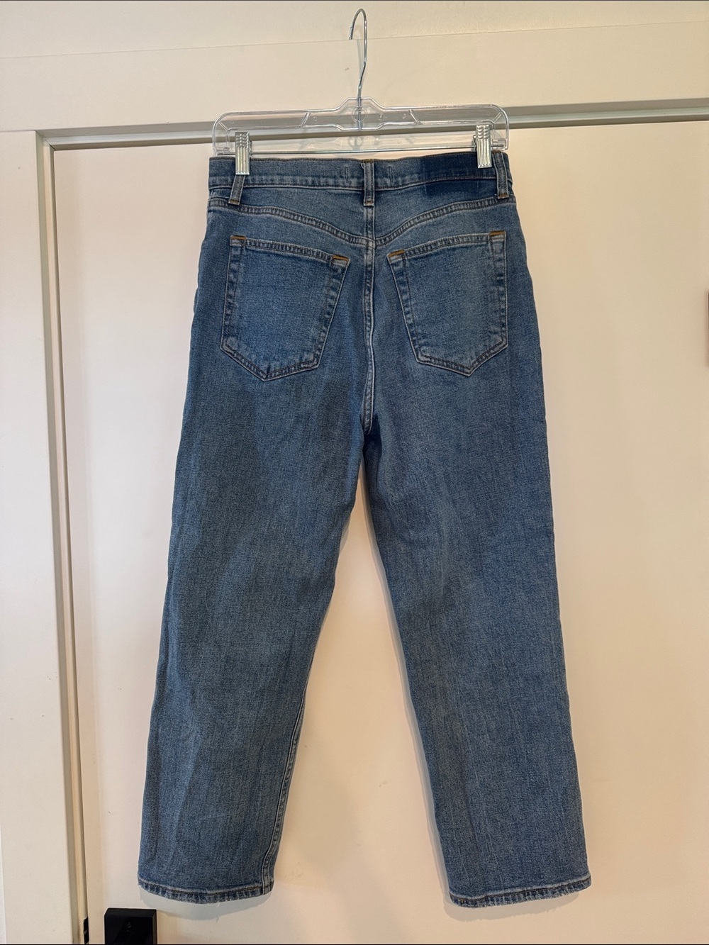 Abercrombie & Fitch The Ankle Straight Leg Super High Waist Jean Size 29/8s - Picture 2 of 7